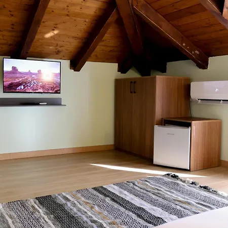 Dusha At Kruja's Mountain Ξενοδοχείο Κρούγια